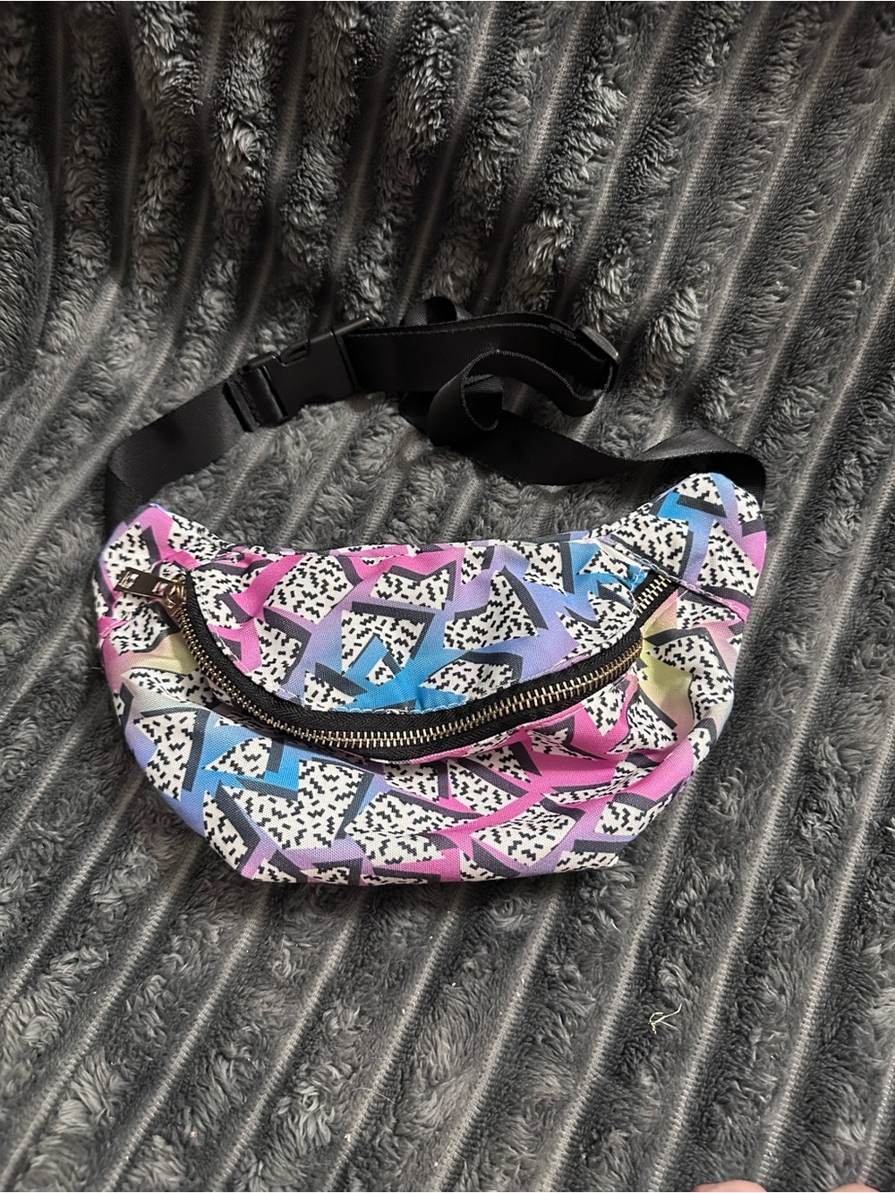 Colorful Geometric Print Crossbody Fanny Pack - Pink, Purple & Blue